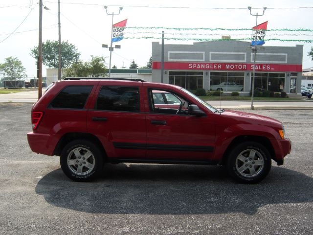 Jeep Grand Cherokee 2005 photo 3