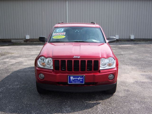 Jeep Grand Cherokee 2005 photo 4