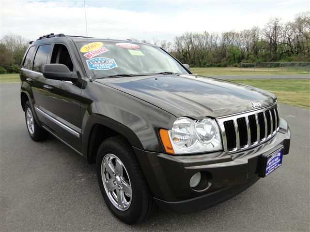Jeep Grand Cherokee 2005 photo 3