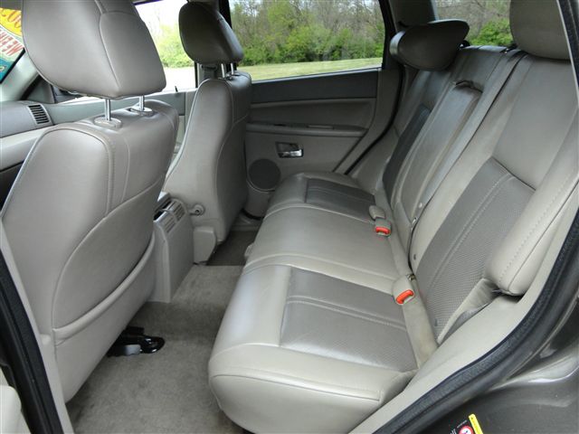 Jeep Grand Cherokee 2005 photo 7