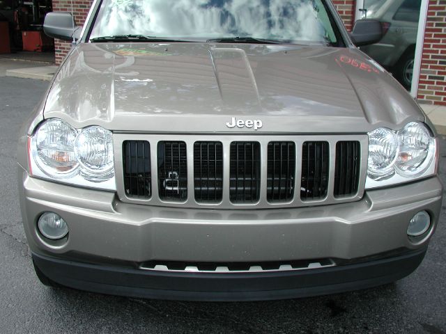 Jeep Grand Cherokee 2005 photo 1