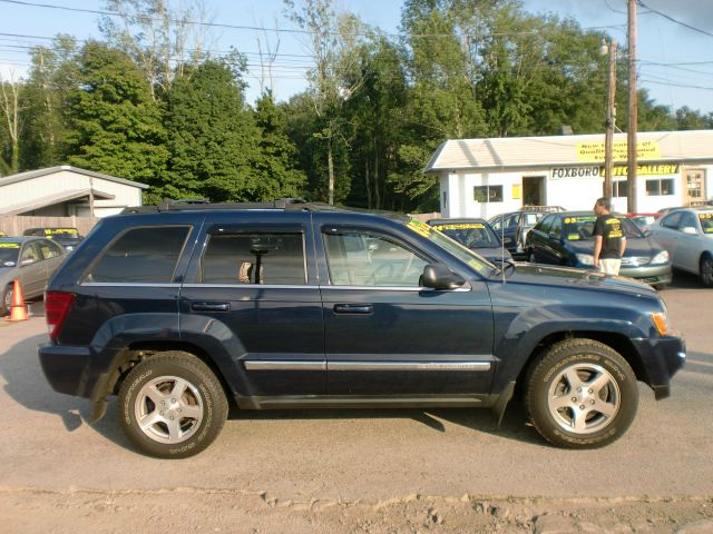 Jeep Grand Cherokee 2005 photo 3