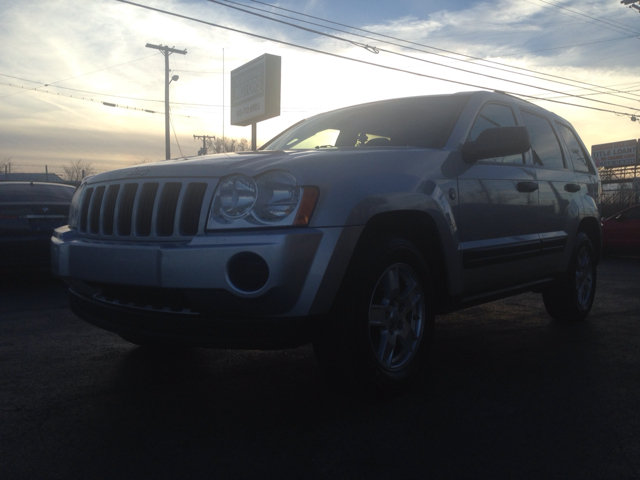Jeep Grand Cherokee 2005 photo 3