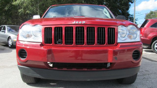 Jeep Grand Cherokee 2005 photo 3