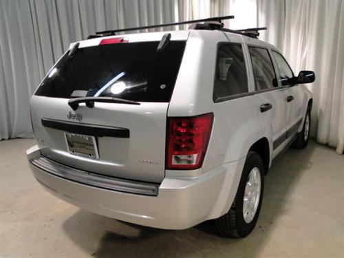 Jeep Grand Cherokee 2005 photo 2