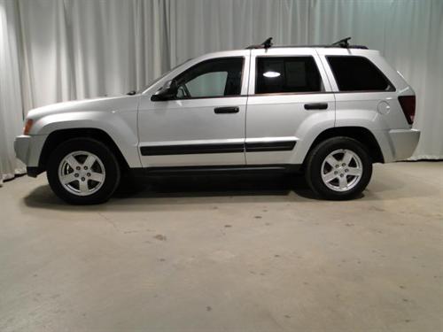 Jeep Grand Cherokee 2005 photo 3