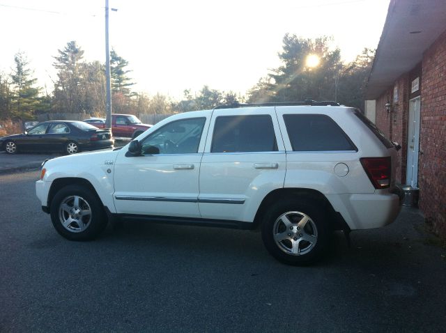 Jeep Grand Cherokee 2005 photo 1