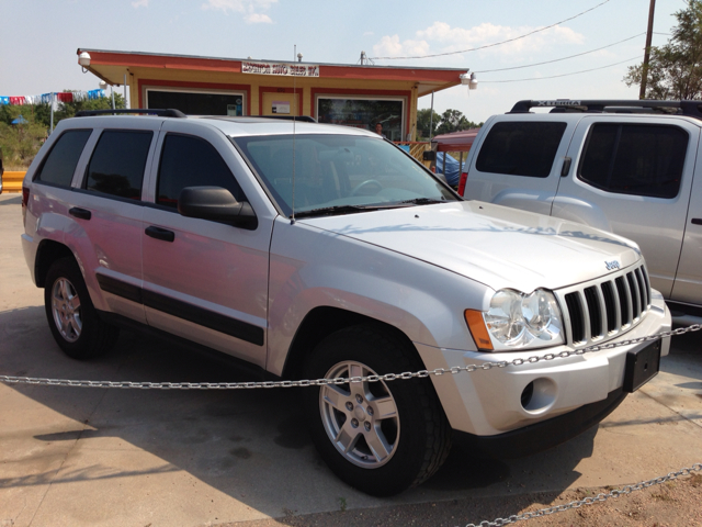 Jeep Grand Cherokee 2005 photo 3