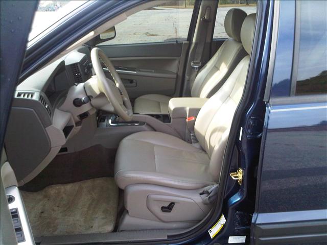 Jeep Grand Cherokee 2005 photo 3