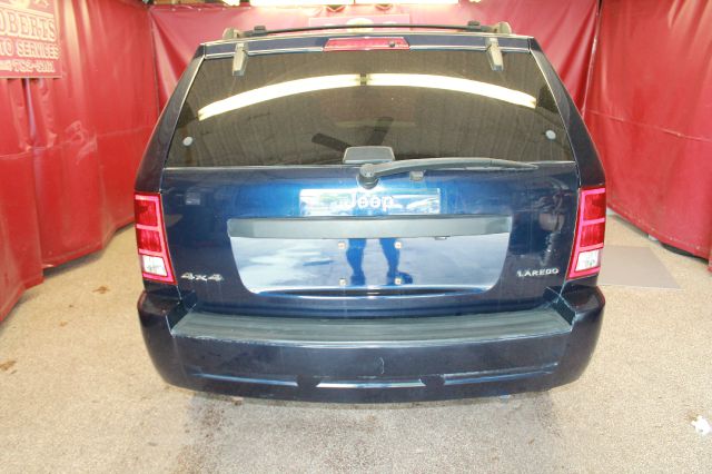 Jeep Grand Cherokee 2005 photo 5