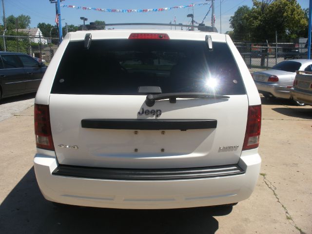 Jeep Grand Cherokee 2005 photo 1