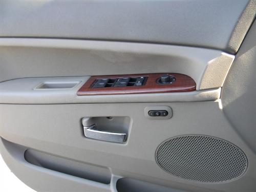 Jeep Grand Cherokee 2005 photo 3