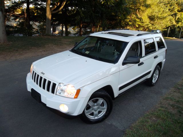 Jeep Grand Cherokee 2005 photo 3