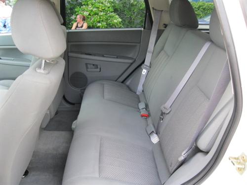 Jeep Grand Cherokee 2005 photo 2