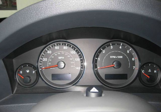 Jeep Grand Cherokee 2005 photo 9