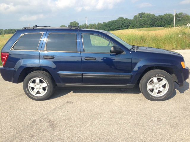 Jeep Grand Cherokee 2005 photo 1