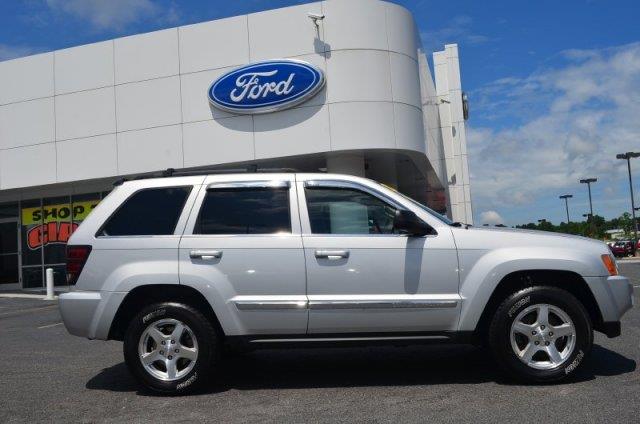 Jeep Grand Cherokee 2005 photo 3