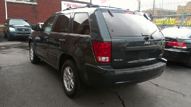 Jeep Grand Cherokee 2005 photo 3