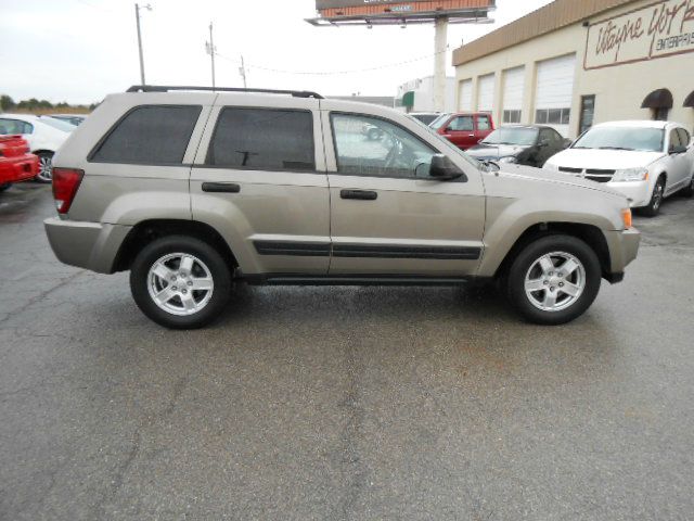 Jeep Grand Cherokee 2005 photo 1