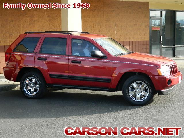 Jeep Grand Cherokee 2005 photo 2