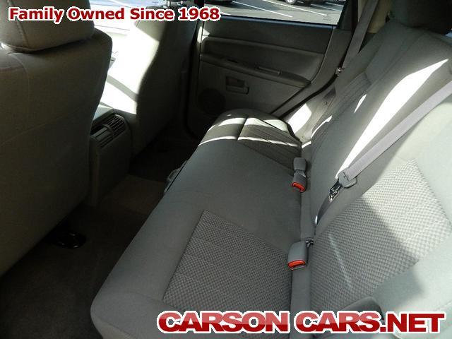 Jeep Grand Cherokee 2005 photo 4