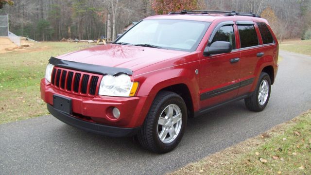 Jeep Grand Cherokee 2005 photo 1