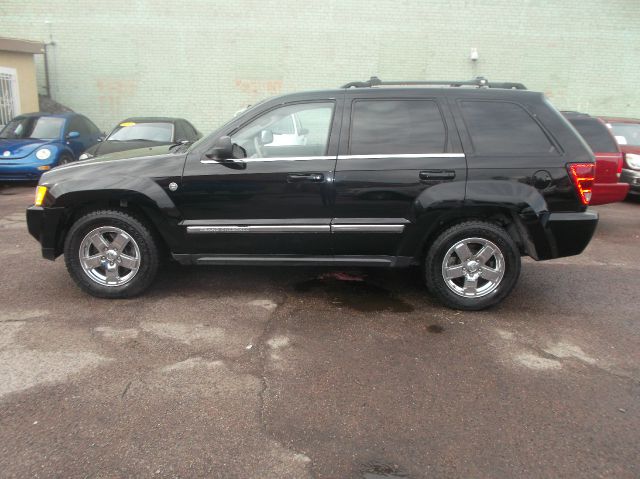 Jeep Grand Cherokee 2006 photo 4