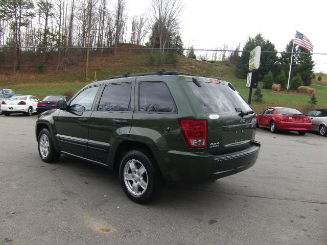 Jeep Grand Cherokee 2006 photo 2