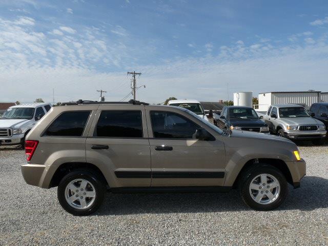 Jeep Grand Cherokee 2006 photo 22