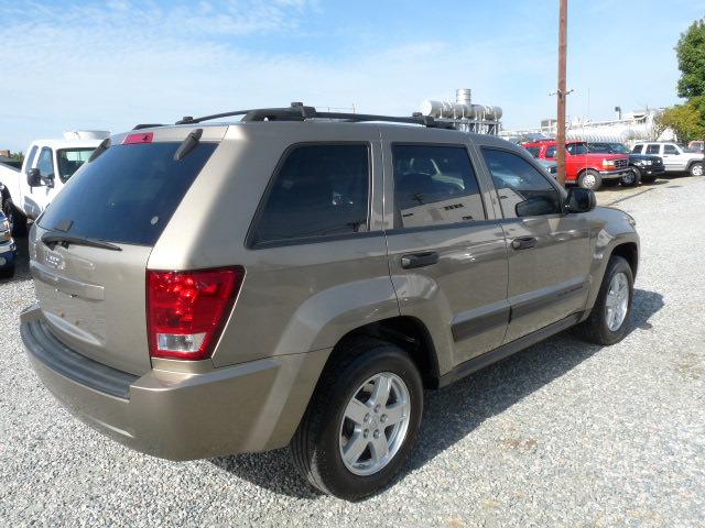 Jeep Grand Cherokee 2006 photo 3