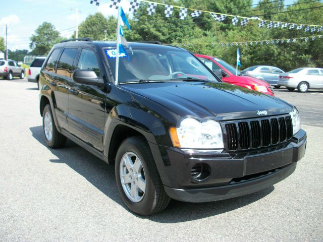 Jeep Grand Cherokee 2006 photo 2