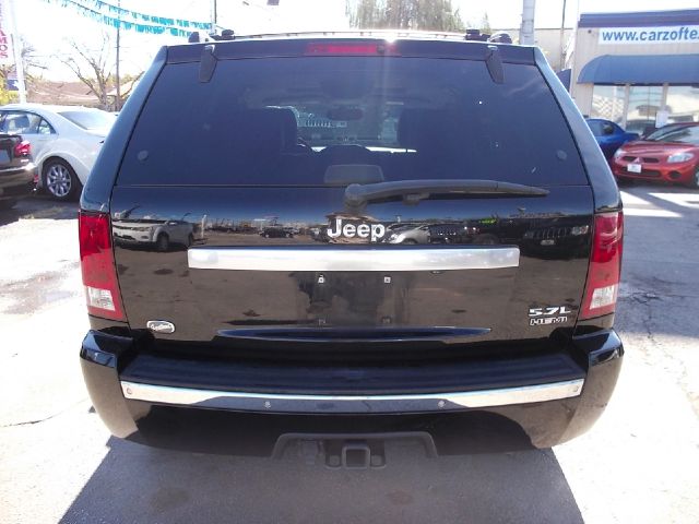 Jeep Grand Cherokee 2006 photo 2