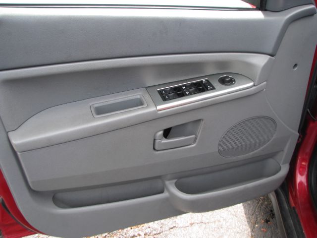 Jeep Grand Cherokee Sedan 4dr SUV