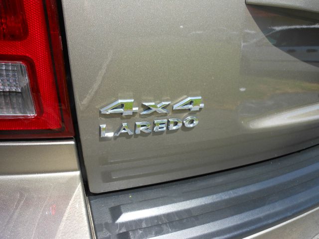 Jeep Grand Cherokee 2006 photo 2