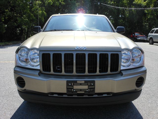 Jeep Grand Cherokee 2006 photo 3