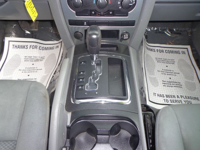 Jeep Grand Cherokee 2006 photo 4