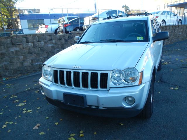 Jeep Grand Cherokee 2006 photo 4