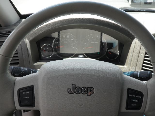 Jeep Grand Cherokee 2006 photo 1