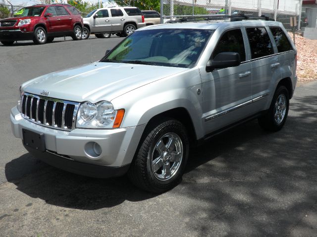 Jeep Grand Cherokee 2006 photo 13