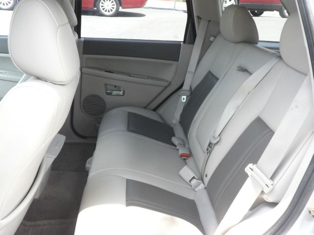 Jeep Grand Cherokee 2006 photo 23