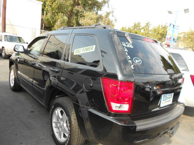 Jeep Grand Cherokee 2006 photo 3