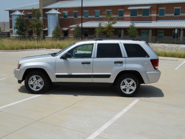 Jeep Grand Cherokee 2006 photo 3