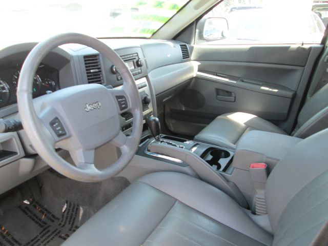 Jeep Grand Cherokee 2006 photo 1