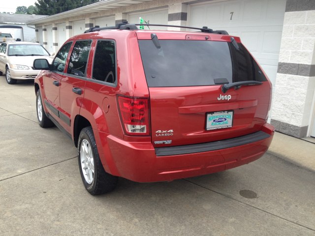 Jeep Grand Cherokee Base W/nav.sys SUV