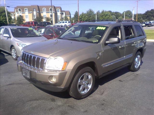 Jeep Grand Cherokee 2006 photo 2