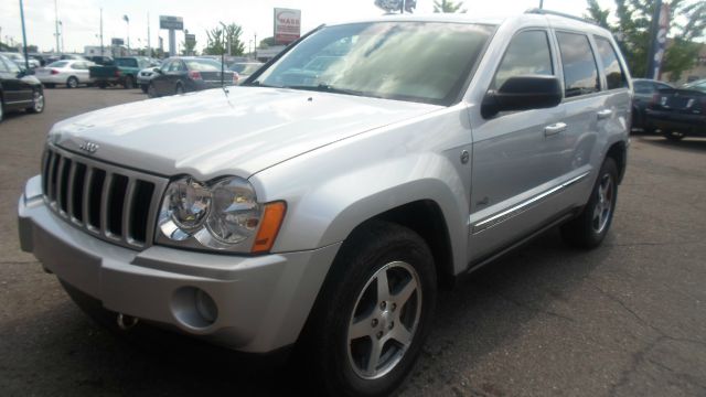 Jeep Grand Cherokee 2006 photo 2