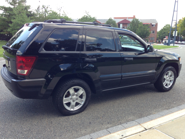 Jeep Grand Cherokee 2006 photo 1