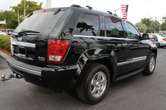 Jeep Grand Cherokee 2006 photo 20