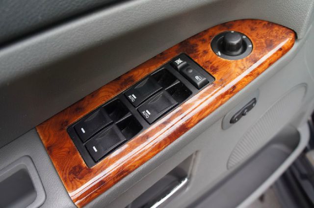 Jeep Grand Cherokee 2006 photo 5