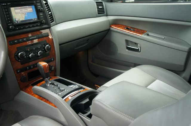 Jeep Grand Cherokee 2006 photo 7
